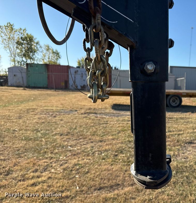 image for item DO7586 2017 PJ Trailers FD402 flatbed trailer