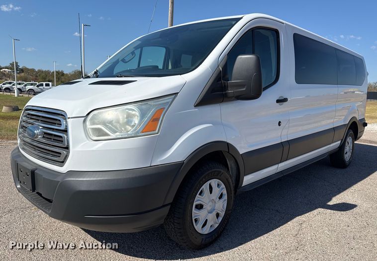 image for item DO7597 2015 Ford Transit 350 XLT van