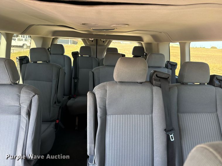 image for item DO7597 2015 Ford Transit 350 XLT van