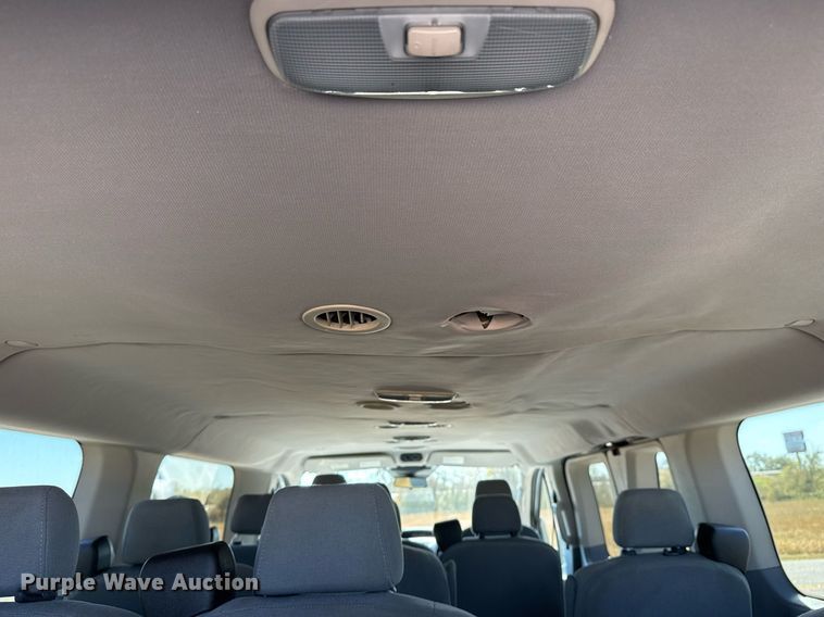 image for item DO7597 2015 Ford Transit 350 XLT van