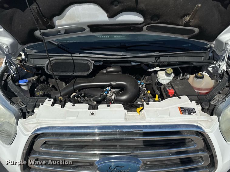 image for item DO7597 2015 Ford Transit 350 XLT van