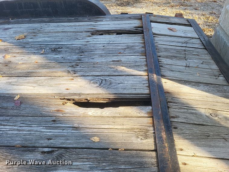 image for item DQ3738 2012 Buck Dandy utility trailer