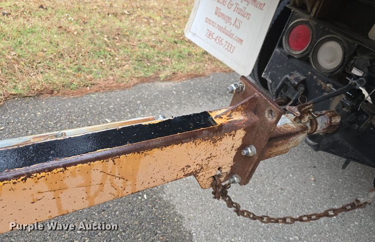 image for item DQ5275 Bandit 250 wood chipper