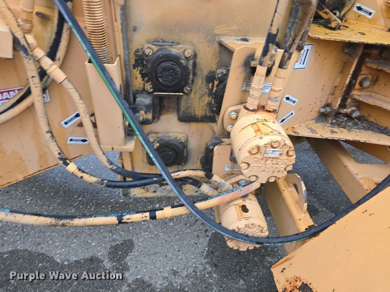 image for item DQ5275 Bandit 250 wood chipper