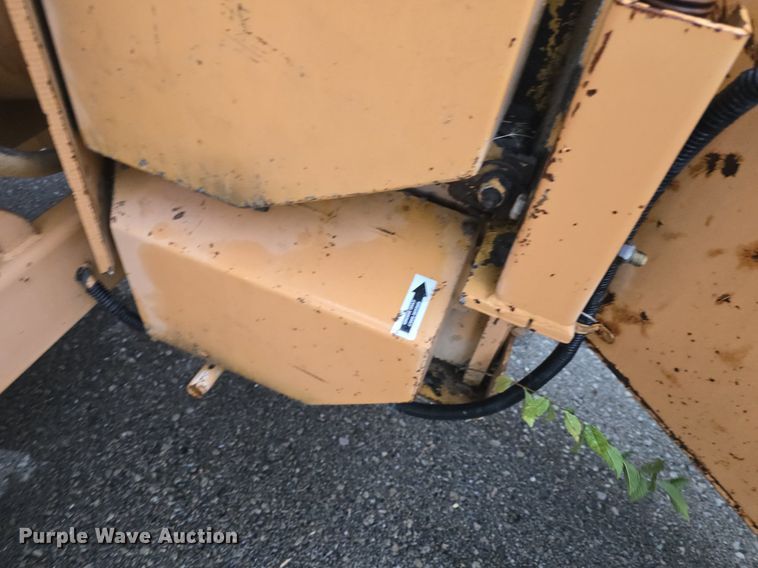 image for item DQ5275 Bandit 250 wood chipper