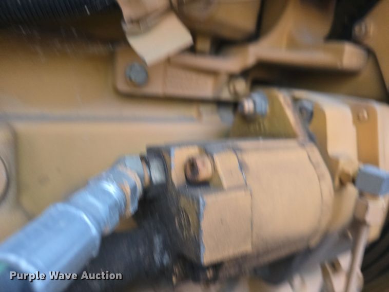 image for item DQ5275 Bandit 250 wood chipper