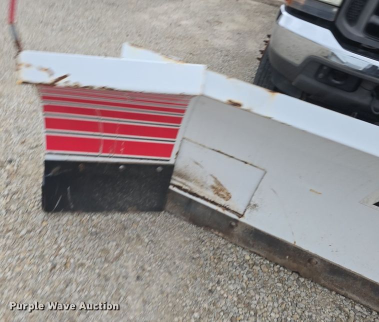 image for item DQ5288 2004 Ford F550 Super Duty XL dump truck