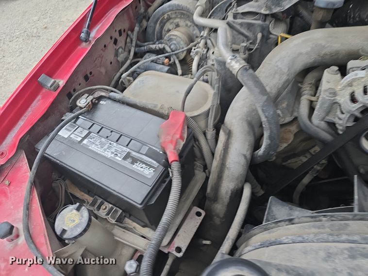 image for item DQ5288 2004 Ford F550 Super Duty XL dump truck