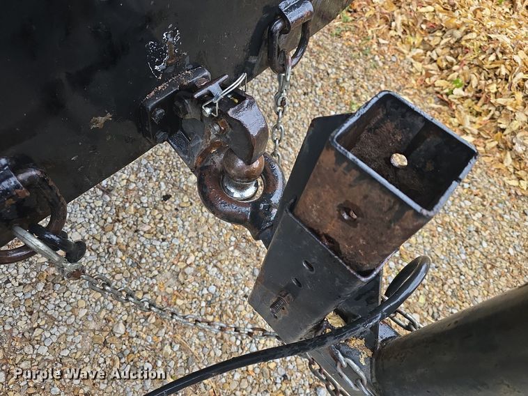 image for item DQ5289 American Road Machinery LL 1500-3T leaf vacuum