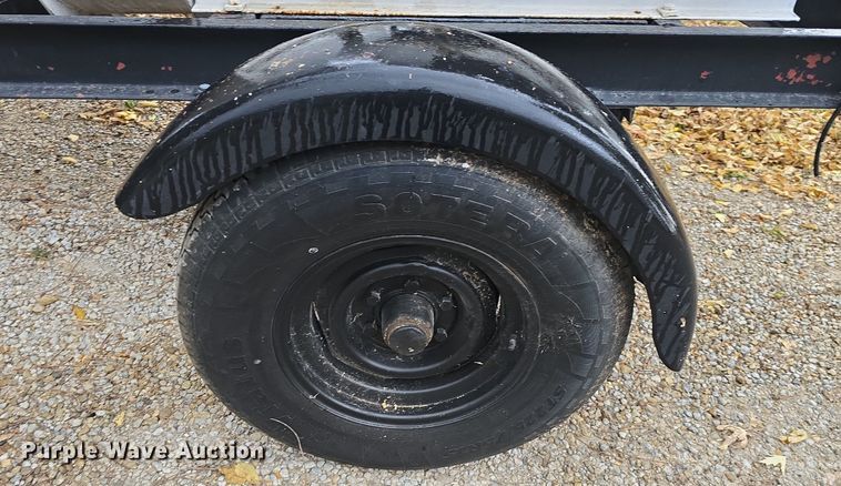 image for item DQ5289 American Road Machinery LL 1500-3T leaf vacuum