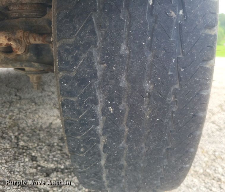 image for item DR4887 2003 Thomas E450 Super Duty  school bus