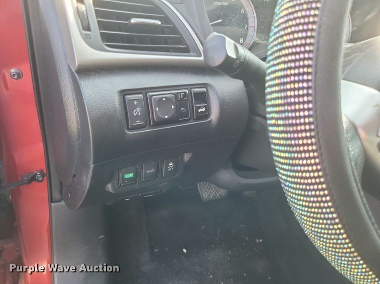 image for item DR4975 2013 Nissan  Sentra SL 