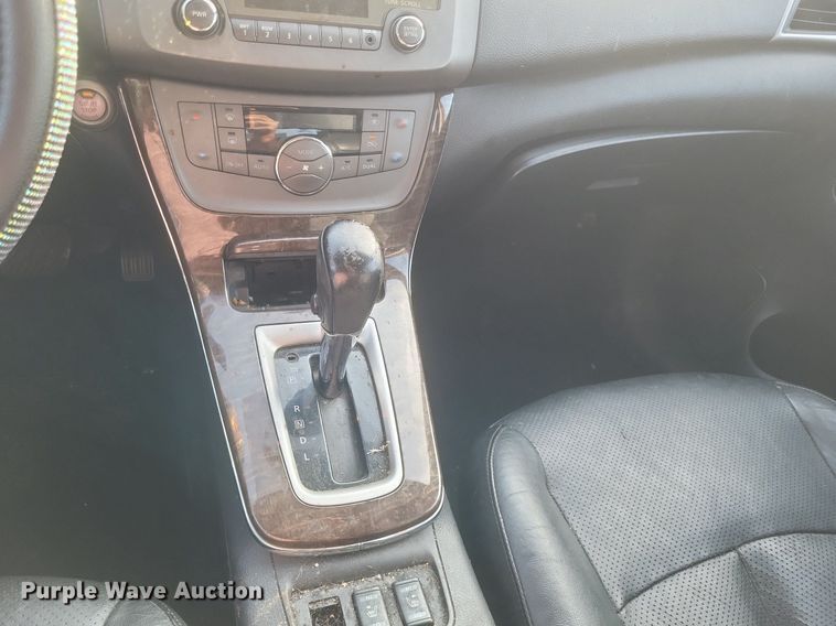 image for item DR4975 2013 Nissan  Sentra SL 