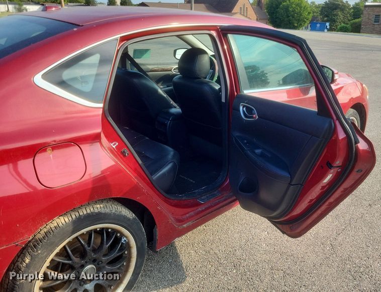 image for item DR4975 2013 Nissan  Sentra SL 