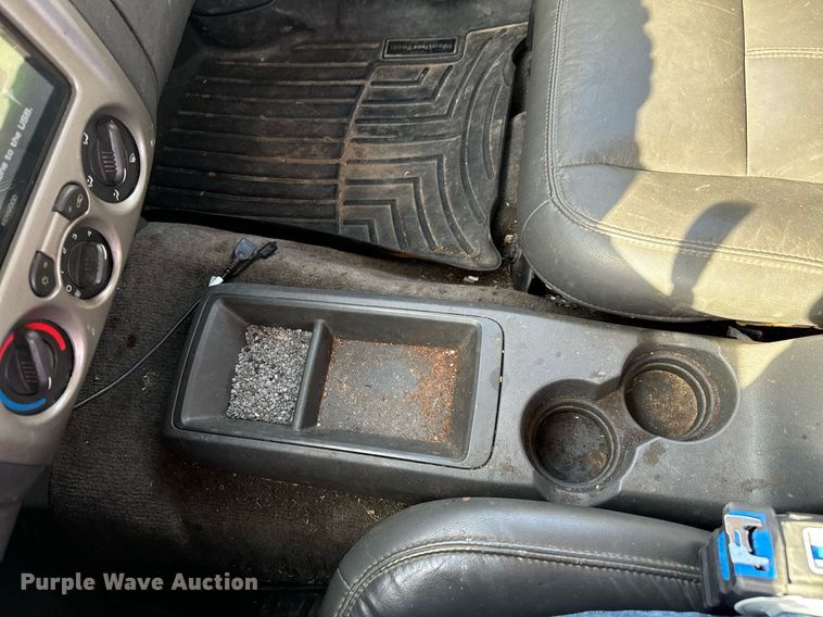 image for item DU9486 2006 GMC Canyon Crew Cab pickup truck