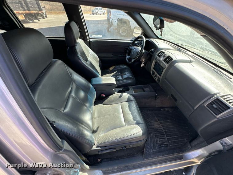 image for item DU9486 2006 GMC Canyon Crew Cab pickup truck