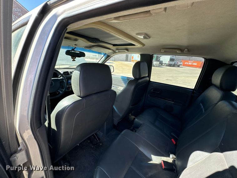 image for item DU9486 2006 GMC Canyon Crew Cab pickup truck