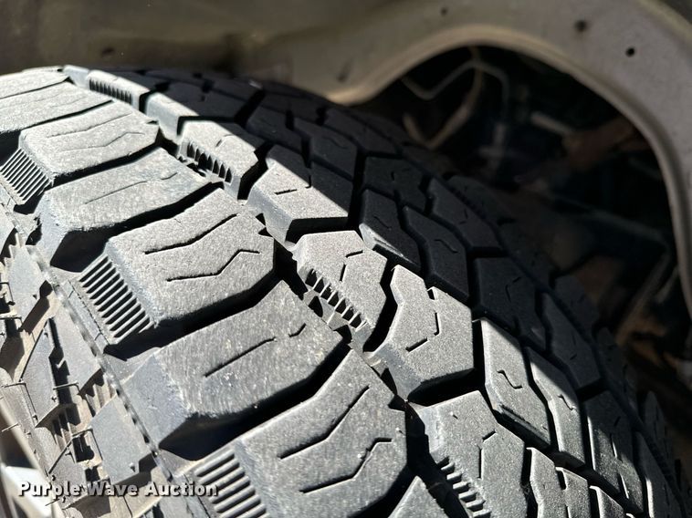 image for item DU9486 2006 GMC Canyon Crew Cab pickup truck