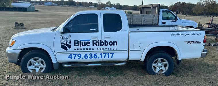 image for item DU9492 2002 Toyota Tundra Access Cab pickup truck