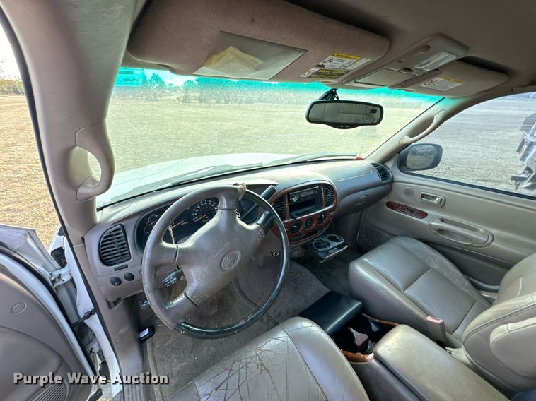 image for item DU9492 2002 Toyota Tundra Access Cab pickup truck