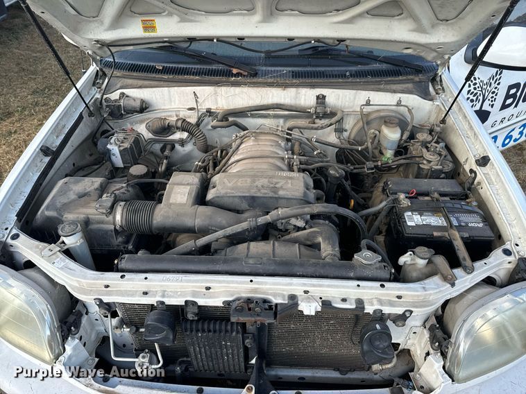 image for item DU9492 2002 Toyota Tundra Access Cab pickup truck