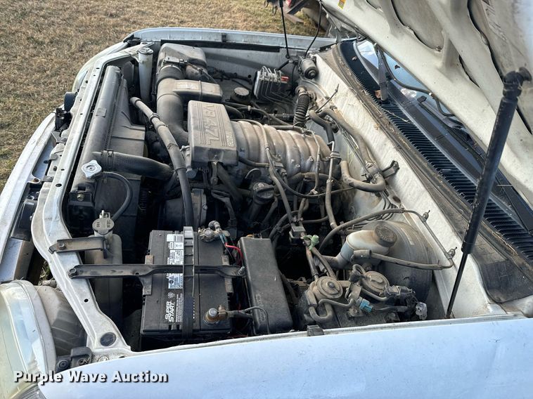 image for item DU9492 2002 Toyota Tundra Access Cab pickup truck