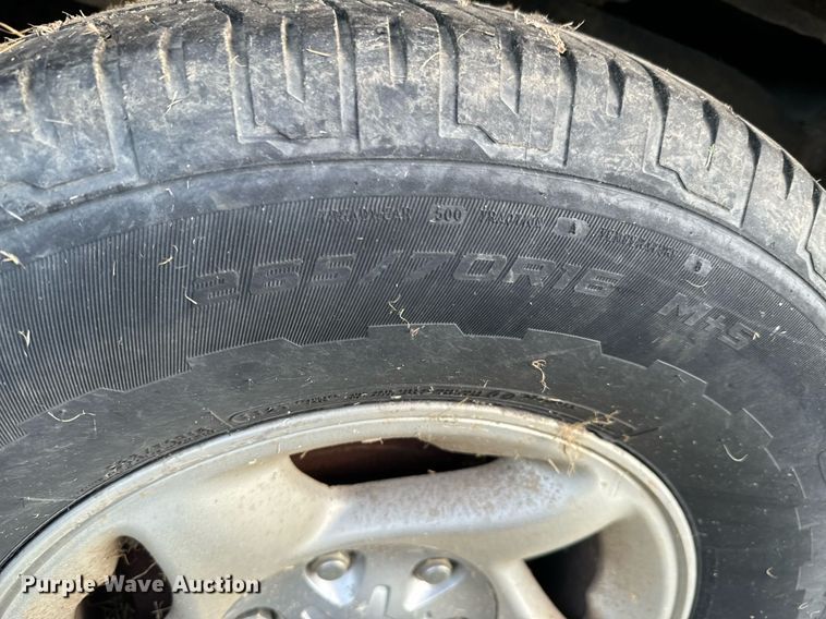 image for item DU9492 2002 Toyota Tundra Access Cab pickup truck