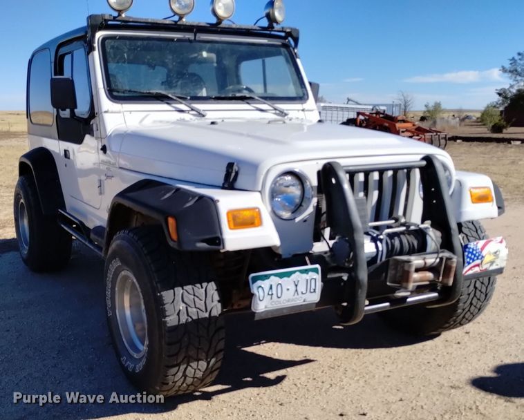 image for item DV6547 1997 Jeep Wrangler Sport SUV