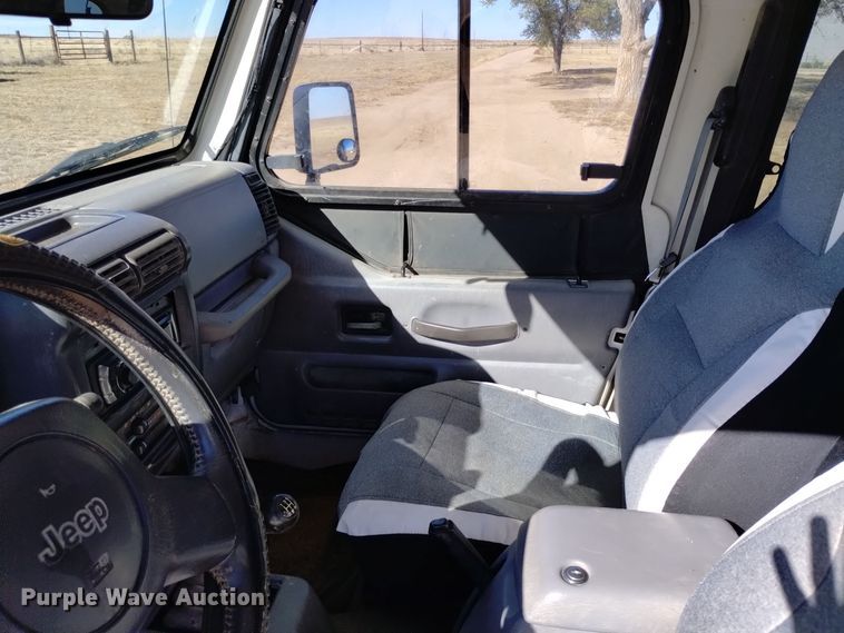 image for item DV6547 1997 Jeep Wrangler Sport SUV