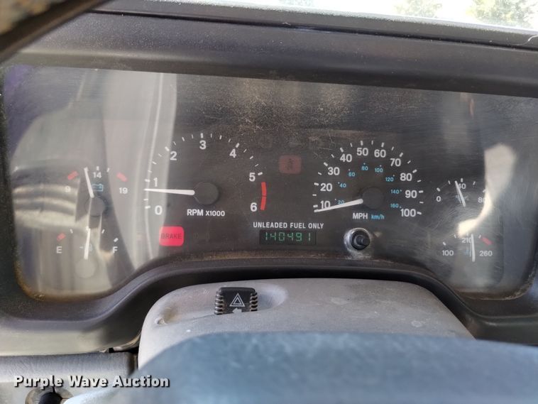 image for item DV6547 1997 Jeep Wrangler Sport SUV