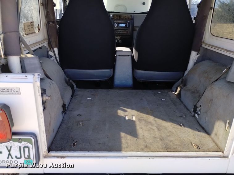 image for item DV6547 1997 Jeep Wrangler Sport SUV