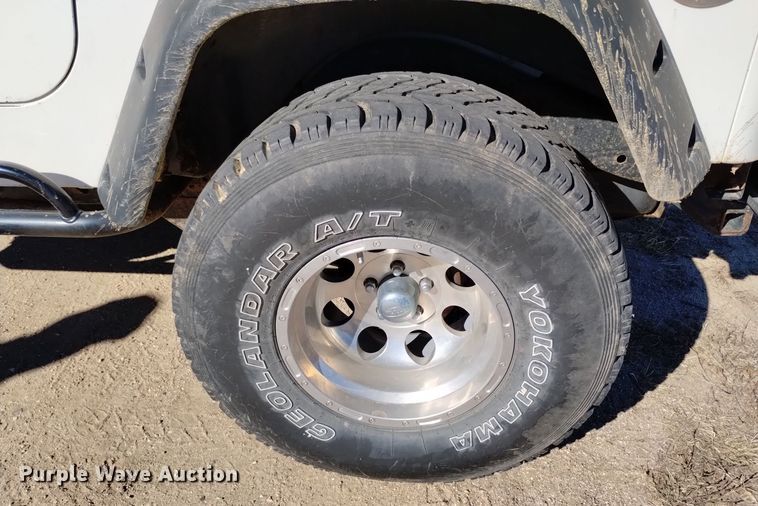 image for item DV6547 1997 Jeep Wrangler Sport SUV