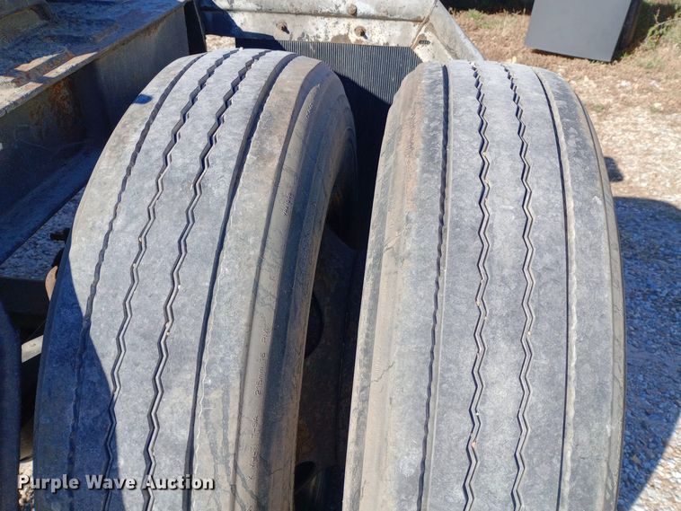 image for item DW0803 1985 Fruehauf EL FI trailer dolly