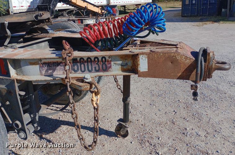 image for item DW0804 1986 Fruehauf EL FI trailer dolly