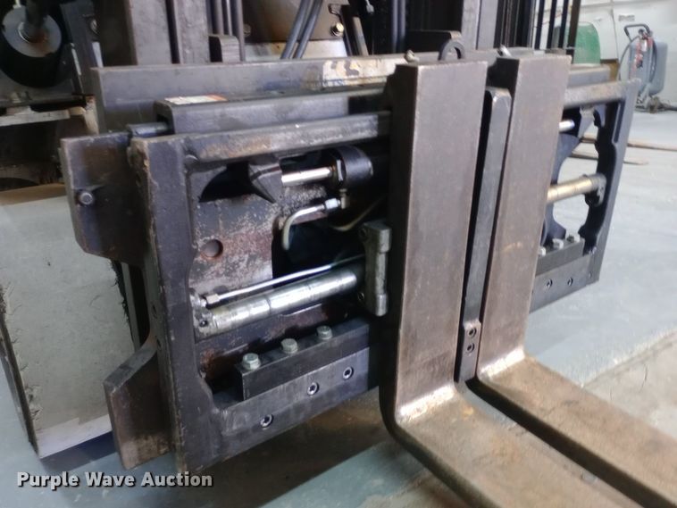 image for item DW0805 Nissan 40 forklift