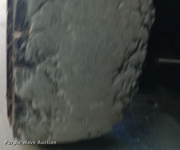 image for item DW0805 Nissan 40 forklift