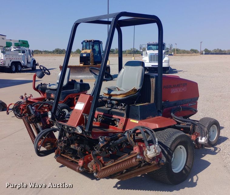 image for item DW0814 Toro Reelmaster 5500D reel mower