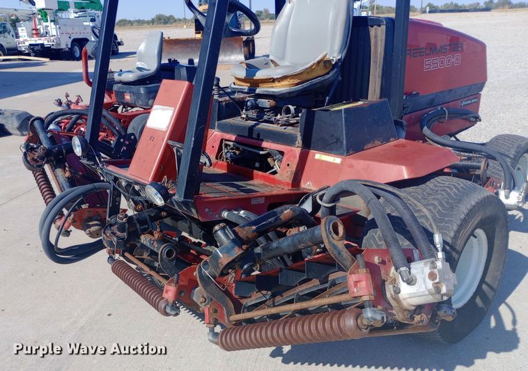 image for item DW0814 Toro Reelmaster 5500D reel mower