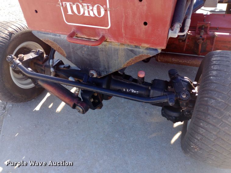 image for item DW0814 Toro Reelmaster 5500D reel mower