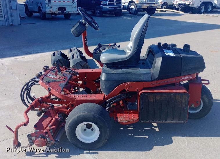 image for item DW0815 Toro  Greenmaster 3250D reel mower