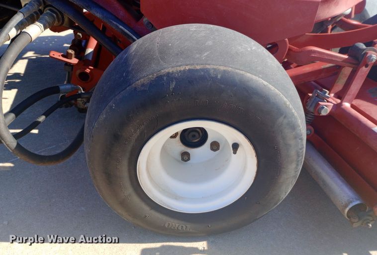 image for item DW0815 Toro  Greenmaster 3250D reel mower