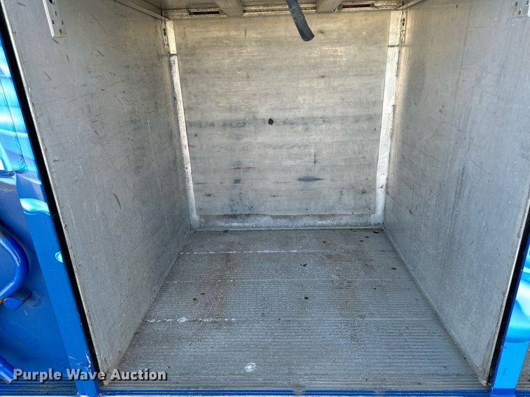 image for item DW2345 2005 Hackney delivery trailer