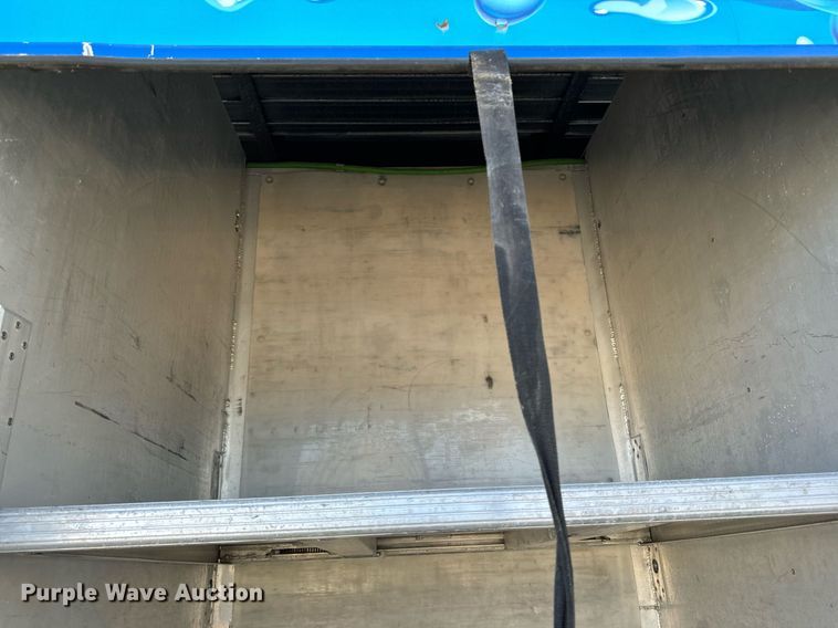 image for item DW2345 2005 Hackney delivery trailer