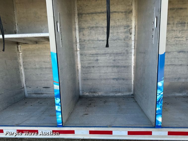 image for item DW2345 2005 Hackney delivery trailer