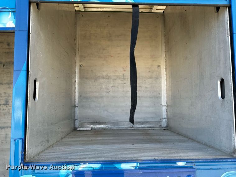 image for item DW2345 2005 Hackney delivery trailer