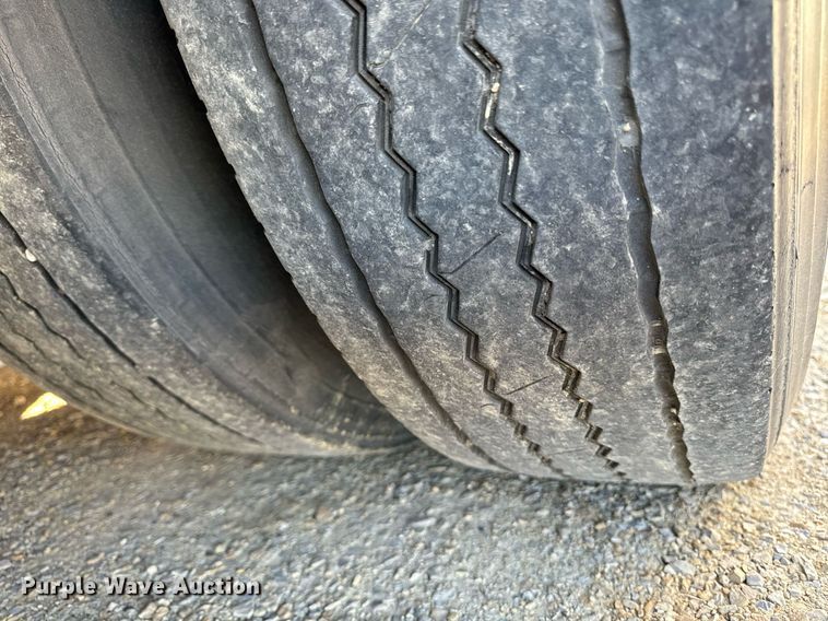 image for item DW2345 2005 Hackney delivery trailer