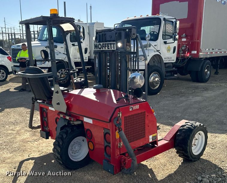 image for item DW2345 2005 Hackney delivery trailer