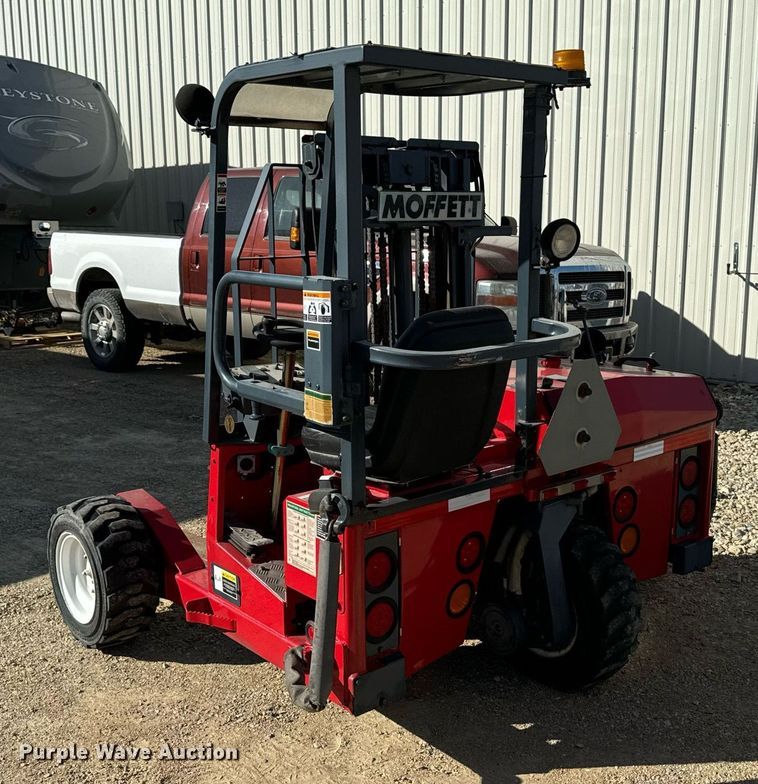 image for item DW2345 2005 Hackney delivery trailer