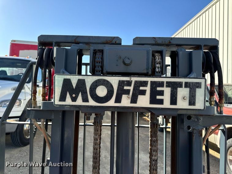 image for item DW2345 2005 Hackney delivery trailer