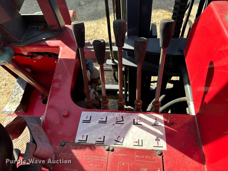 image for item DW2345 2005 Hackney delivery trailer